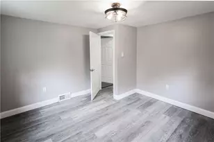 989 Blackhawk Rd, Beaver Falls, PA 15010 - Photo 19