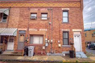 333 Washington St, McKees Rocks, PA 15136 - Photo 1