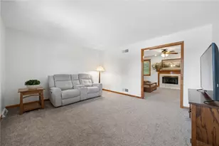 415 Primrose Dr, Unity Township, PA 15601 - Photo 21