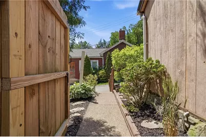 106 Chartiers Ave., Pittsburgh, PA 15205 - Photo 43