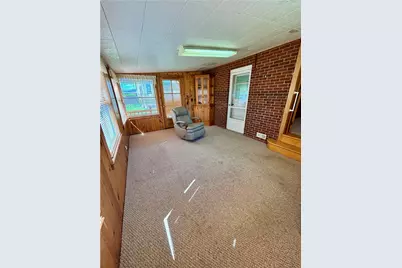277 Buffalo Rd S, Buffalo Township, PA 15301 - Photo 13