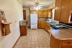 277 Buffalo Rd S, Buffalo Township, PA 15301 - Photo 17