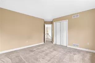 2480 Matterhorn Dr, Pittsburgh, PA 15090 - Photo 37