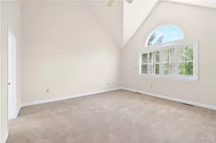 2480 Matterhorn Dr, Pittsburgh, PA 15090 - Photo 29