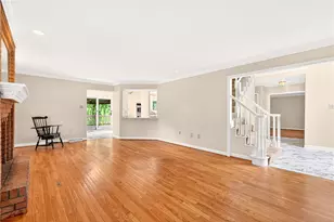 2480 Matterhorn Dr, Pittsburgh, PA 15090 - Photo 23