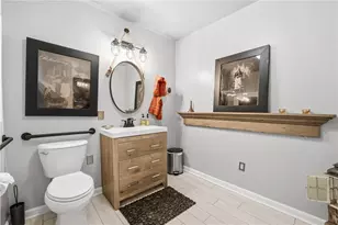 235 S Broad St, Grove City Boro, PA 16127 - Photo 17
