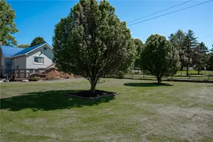 1810 State Route 56, Kiskiminetas Township, PA 15686 - Photo 27