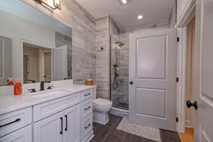 52 1st St, Oakmont, PA 15139 - Photo 5