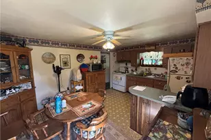 527 Center New Texas Rd, Pittsburgh, PA 15239 - Photo 13