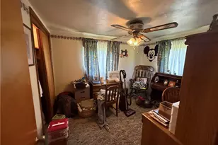 527 Center New Texas Rd, Pittsburgh, PA 15239 - Photo 15