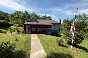 527 Center New Texas Rd, Pittsburgh, PA 15239 - Photo 5