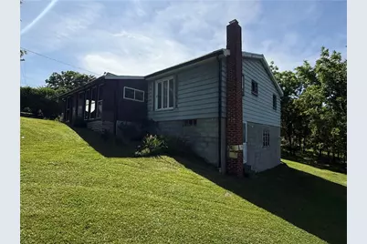 527 Center New Texas Rd, Pittsburgh, PA 15239 - Photo 7