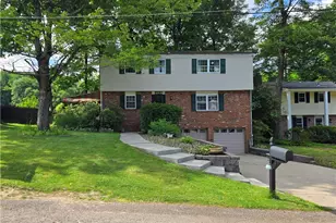 1520 Woodstream Dr, Pittsburgh, PA 15116 - Photo 1