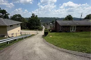1003 Oakland, Charleroi Boro, PA 15022 - Photo 31