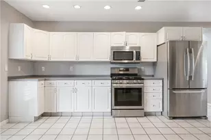 128 Kenmore St, Green Tree, PA 15106 - Photo 11