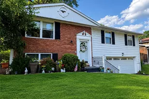 807 E Fairmont Ave, New Castle, PA 16105 - Photo 1