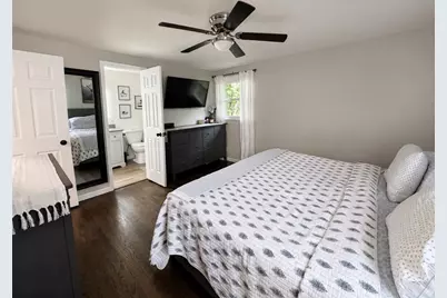 807 E Fairmont Avenue, New Castle, PA 16105 - Photo 9