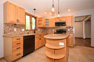 2381 Mt Vernon Ave, Murrysville, PA 15632 - Photo 7