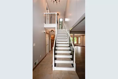 2381 Mount Vernon Ave, Murrysville, PA 15632 - Photo 3