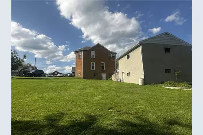 139 Wampum Avenue, Ellwood City, PA 16117 - Photo 19