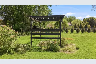 221 S Mercer Avenue, Sharpsville, PA 16150 - Photo 25