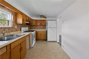 912 Hillsboro St, Pittsburgh, PA 15204 - Photo 7