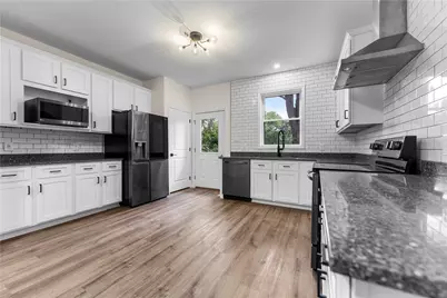 902 Morrison St, Pittsburgh, PA 15212 - Photo 7