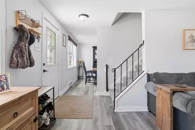 11 E Willock Rd, Pittsburgh, PA 15227 - Photo 9