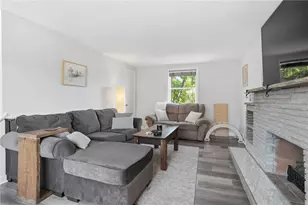 11 E Willock Rd, Pittsburgh, PA 15227 - Photo 5