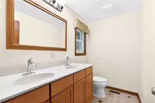 2590 Wildwood, Hampton, PA 15101 - Photo 9