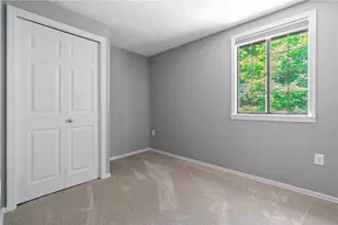 304 Cottingham Ct, Pittsburgh, PA 15101 - Photo 13