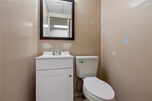 304 Cottingham Ct, Pittsburgh, PA 15101 - Photo 17