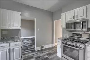 513 Franklin Ave, Ellwood City, PA 16117 - Photo 21