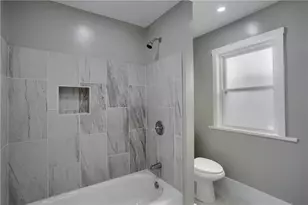 513 Franklin Ave, Ellwood City, PA 16117 - Photo 29