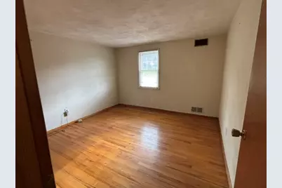 5696 Glen Hill Drive, Bethel Park, PA 15102 - Photo 23