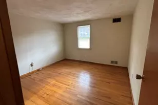 5696 Glen Hill Dr, Bethel Park, PA 15102 - Photo 23