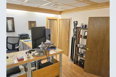 662 New Castle Rd, Franklin Township, PA 16001 - Photo 23