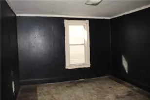 580 Thompson Ave, Donora, PA 15033 - Photo 9