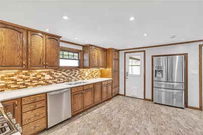104 Pine Drive, Center Township, PA 16001 - Photo 19