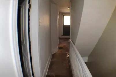 580 Thompson Ave, Donora, PA 15033 - Photo 11