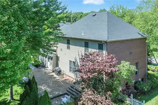 117 Highlandwood Dr, Brighton Township, PA 15009 - Photo 47