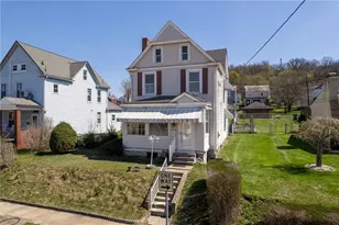 633 3rd St, Verona, PA 15147 - Photo 1