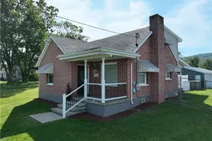 42 N Main St, Fairchance, PA 15436 - Photo 33
