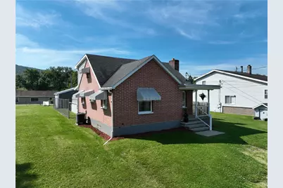 42 N Main St, Fairchance, PA 15436 - Photo 35