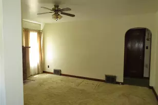 225 N Main St, Houston, PA 15342 - Photo 25
