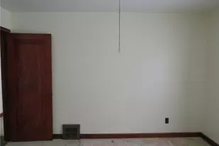 225 N Main St, Houston, PA 15342 - Photo 17