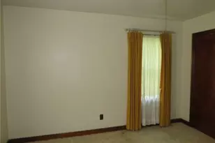 225 N Main St, Houston, PA 15342 - Photo 19