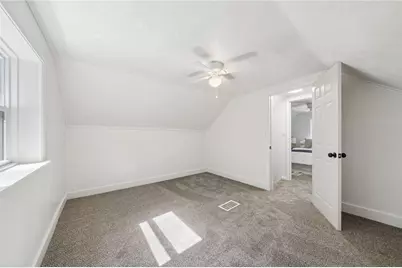 924 Darlington Ave, Jeannette, PA 15644 - Photo 21