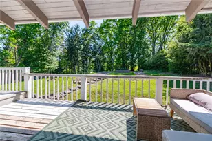 468 Cherokee Dr, Center Township, PA 16001 - Photo 29
