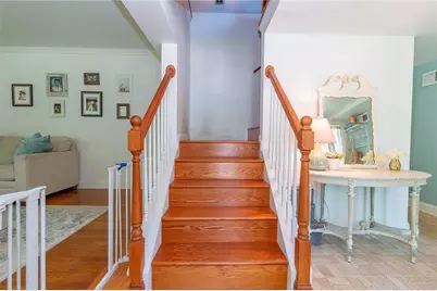 468 Cherokee Dr, Center Township, PA 16001 - Photo 21